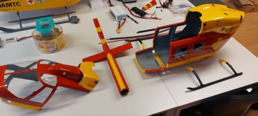 BK 117 - MEDICOPTER - 600 Scale